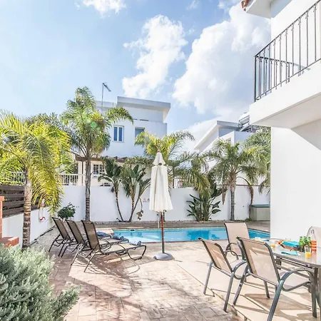 Armostia Villa *