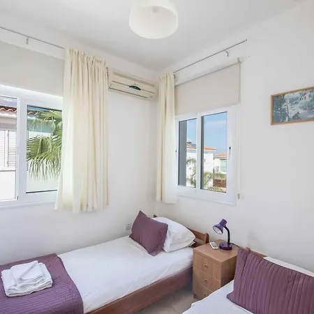 Armostia Villa *